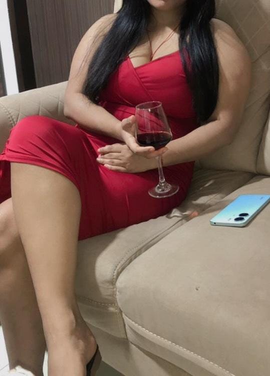 call girls service in Vadodara
